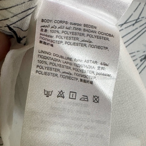 BEBE- Star design cami - Size XS - Picture 5 of 5